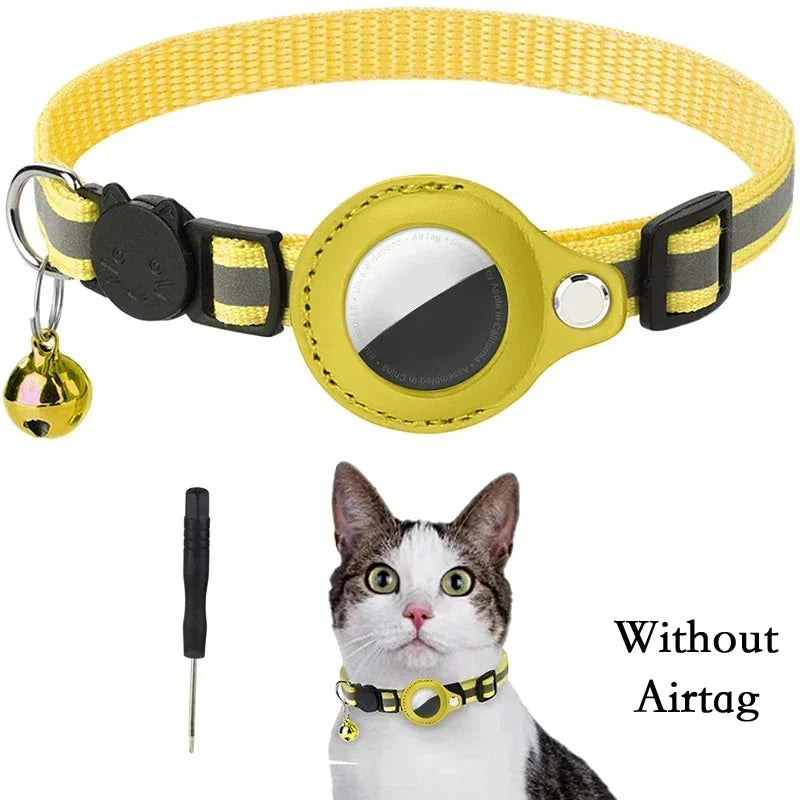 TrackMeow™ AirTag Cat Collar – Reflective, Anti-Lost with Bell & Secure GPS Holder